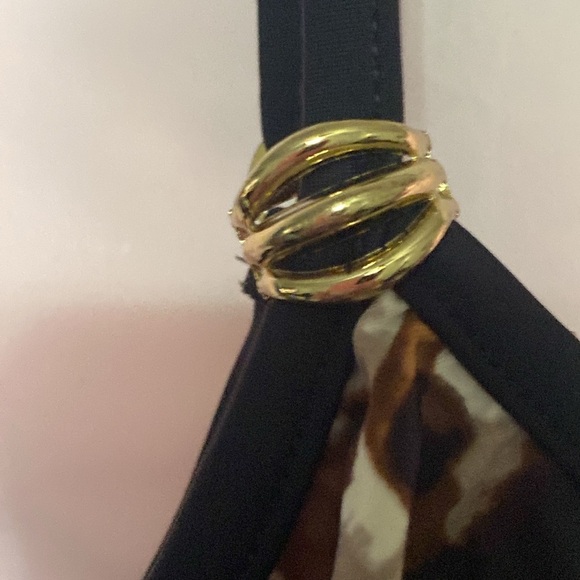 Maxine of Hollywood Black and Tan Ruffled Tiered Swimsuit size 18 Gold accents - Picture 9 of 13